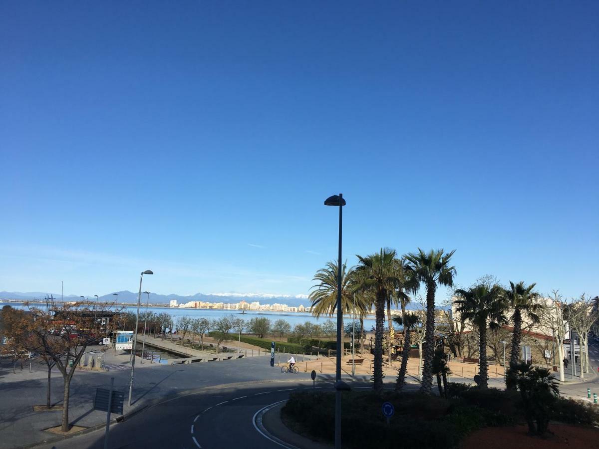 Appartamento Capvespre Roses Esterno foto